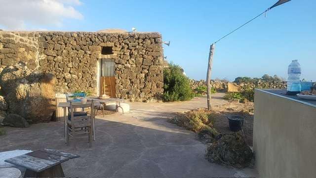 La Collina di Loredana is hét openluchtkunstpark van Pantelleria.